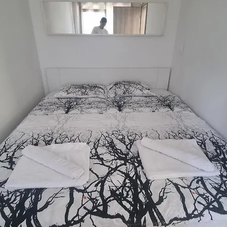 Tuana Apartment *