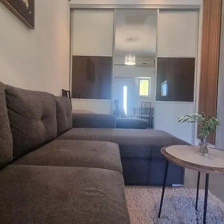 Apartment Tuana *